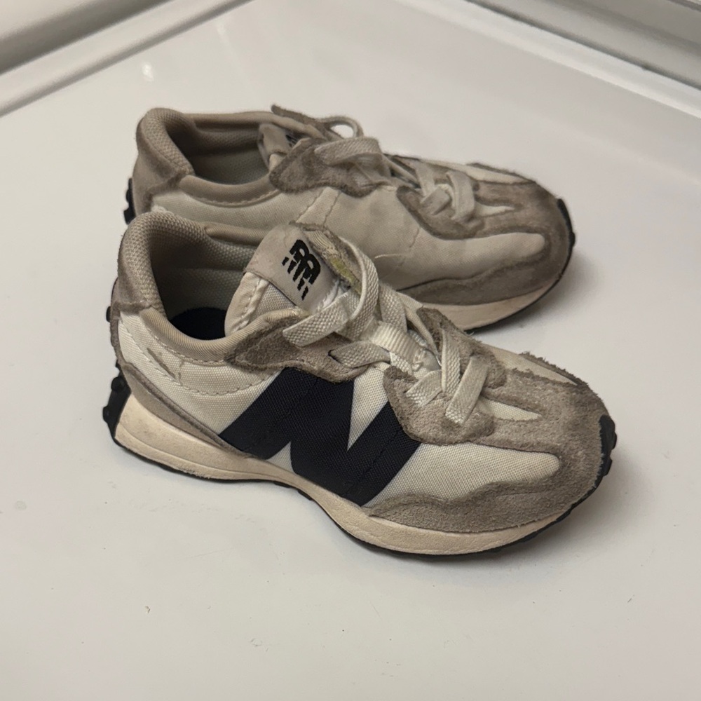 New Balance Kids Shoes in Beige and Black